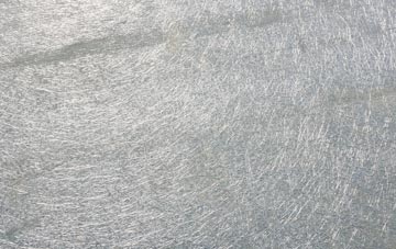 Smestow laminate fibreglass or shingles?